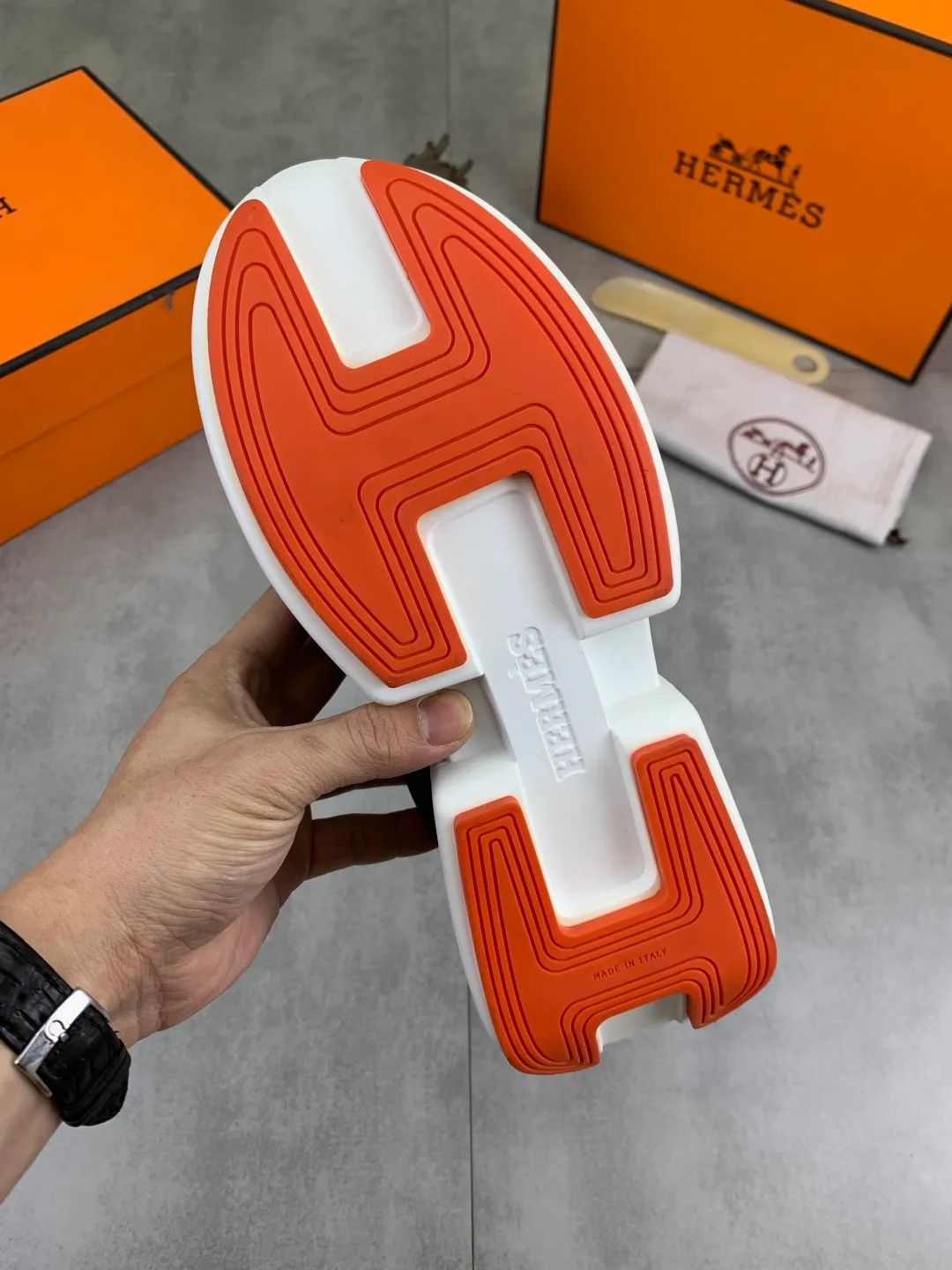 Men's men's shoes P460 new style [HERMES] Hermès - High-end quality original order - Upper: 🔝Nappa calfskin, sewn brand 'H' totem - Inner: water-dyed cowhide - Outsole: ultra-light TPU foam; molded outsole - Ultra-high quality control·Fine workmanship: highlighted (high-end·nobility·grade) -Size: 38-44 (45 can be customized)·